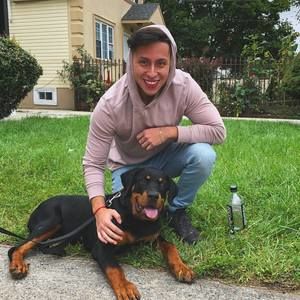 Meet your Posher, Marcos